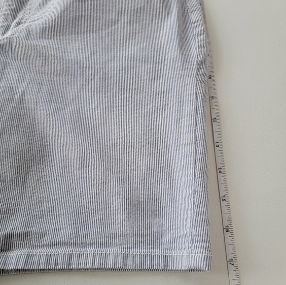 Lee Riders Midrise Striped Short Size Medium - Picture 8 of 10